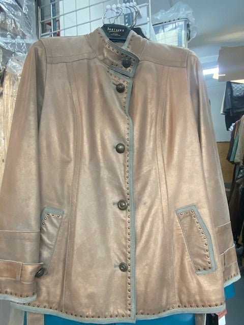1234 Clearance - Ladies' Button-Front Jacket - Size Medium